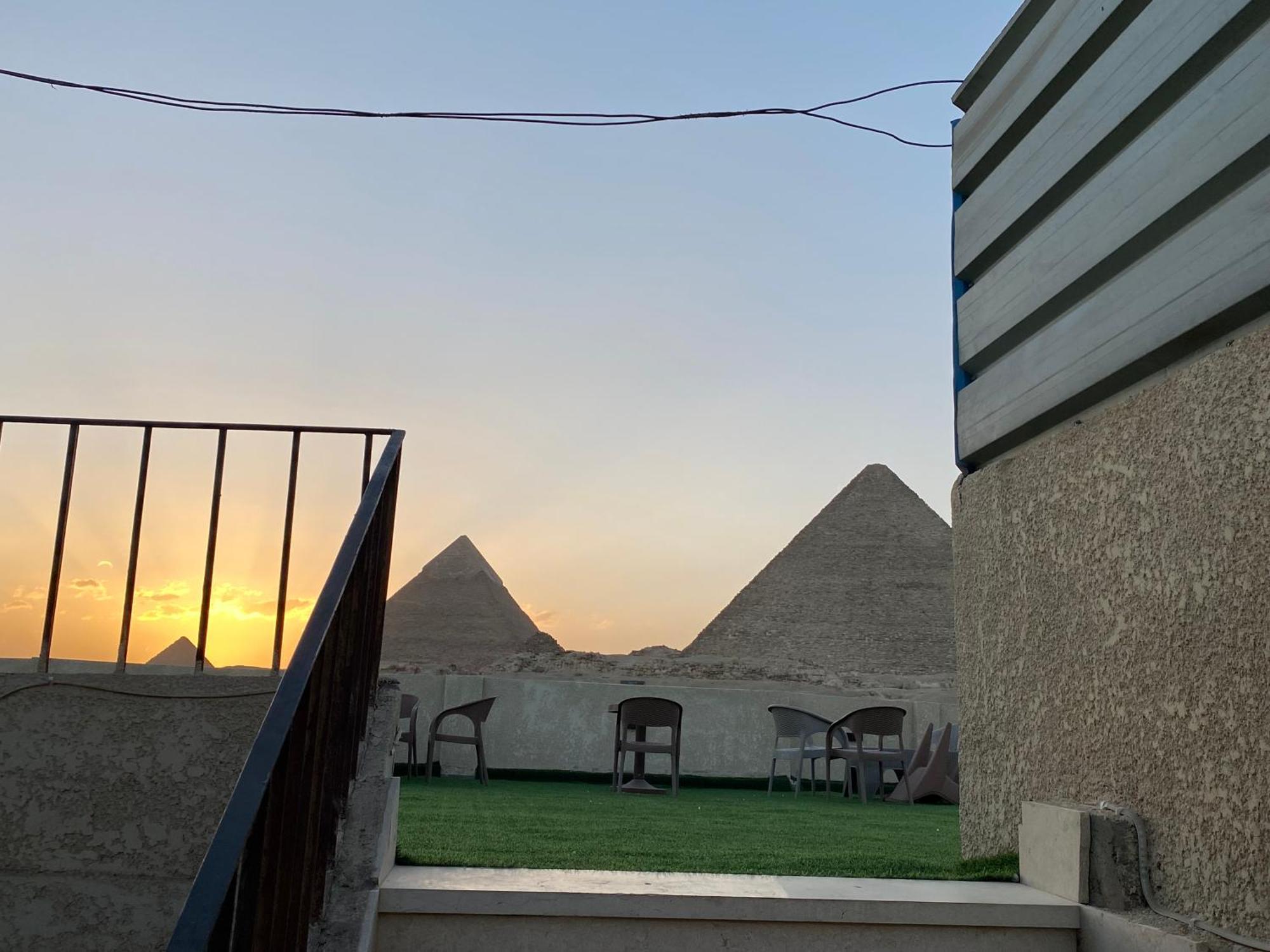 Isis Pyramids View Inn Kafret el-Gabal Εξωτερικό φωτογραφία