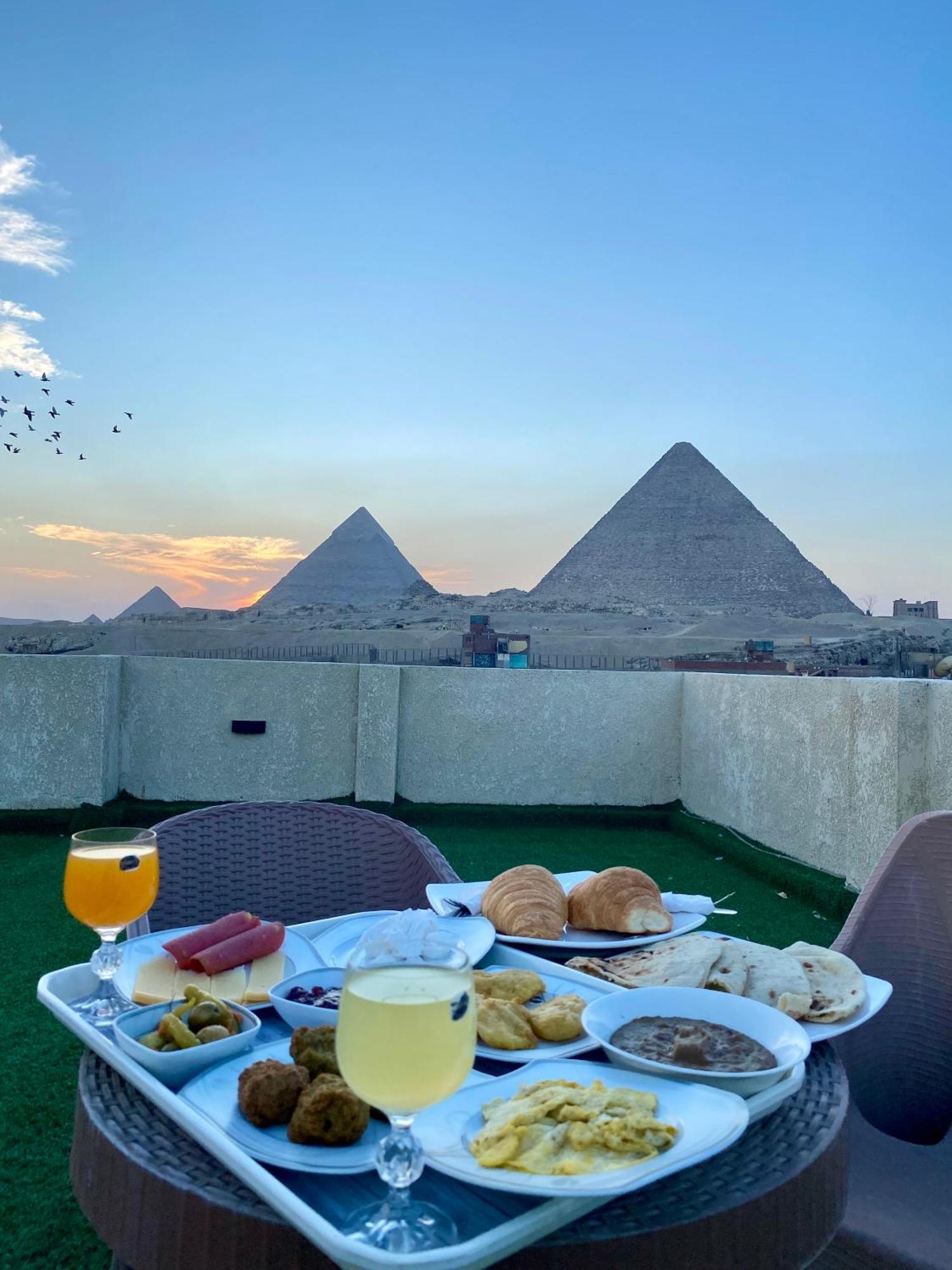 Isis Pyramids View Inn Kafret el-Gabal Εξωτερικό φωτογραφία